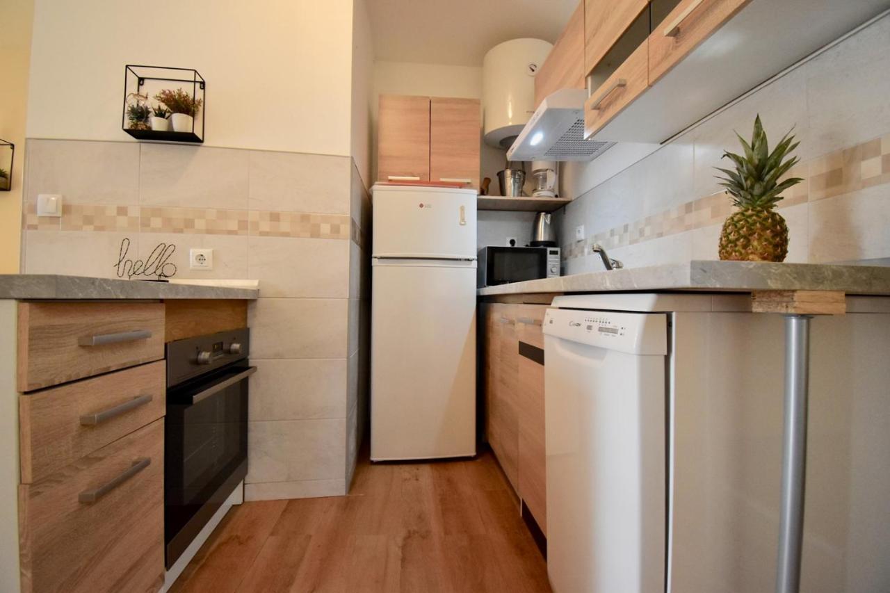 Holiday Apartments Медулин Екстериор снимка
