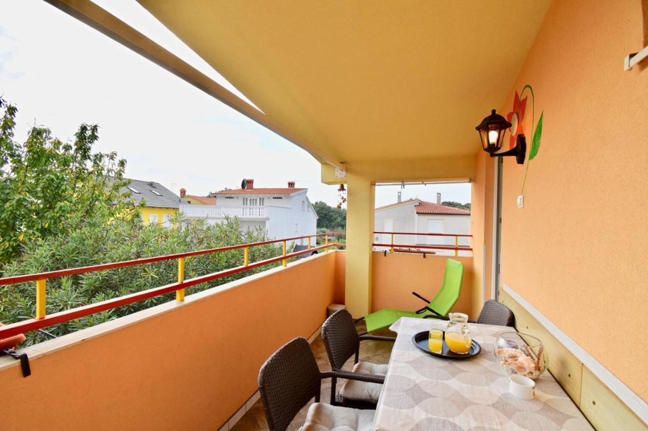 Holiday Apartments Медулин Екстериор снимка
