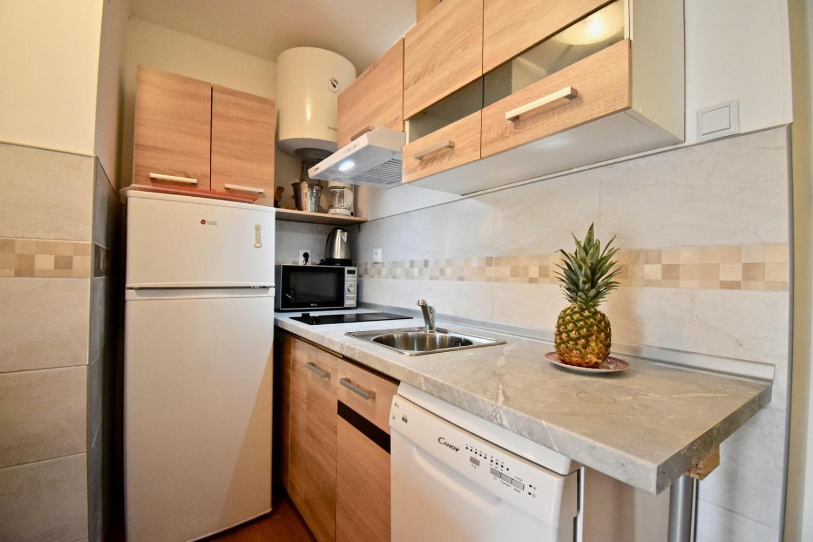 Holiday Apartments Медулин Екстериор снимка