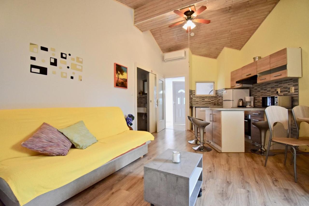 Holiday Apartments Медулин Екстериор снимка