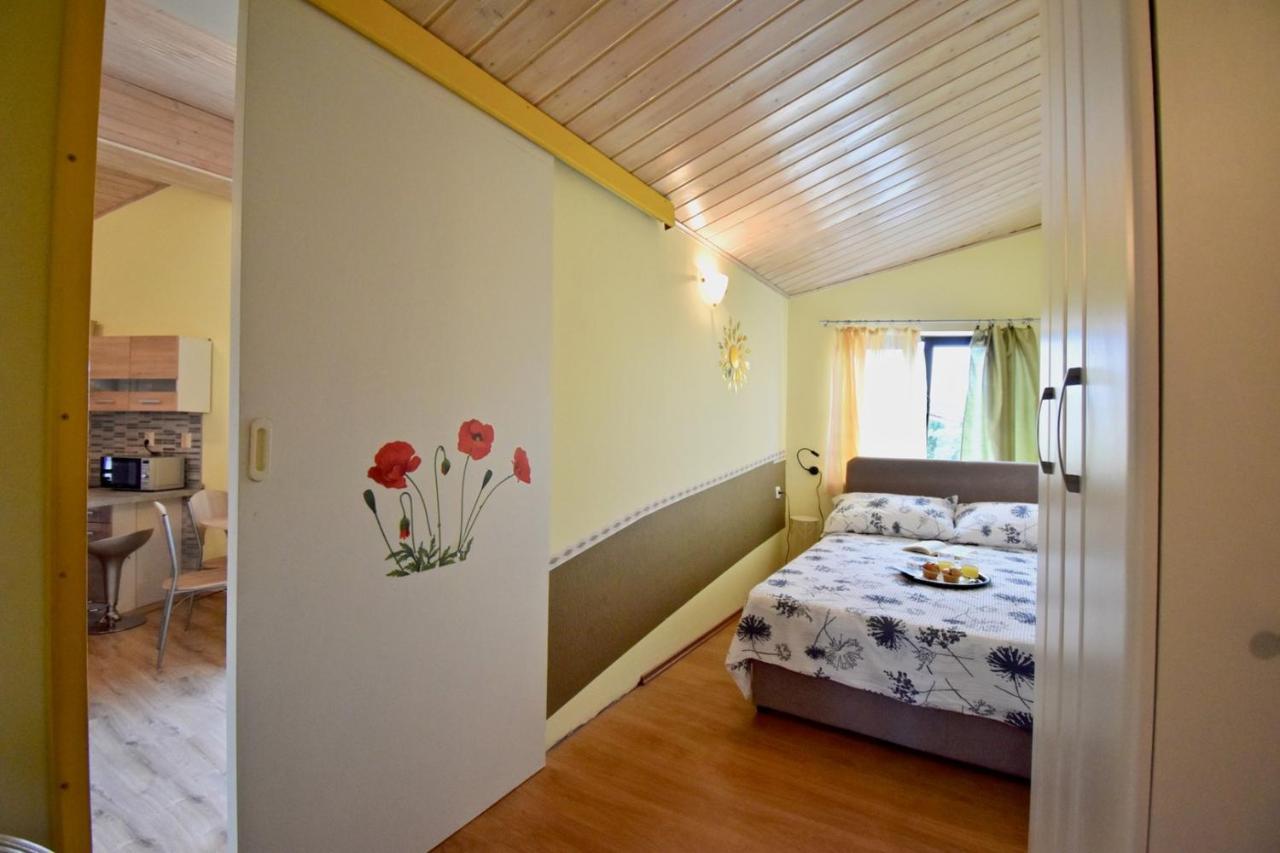 Holiday Apartments Медулин Екстериор снимка