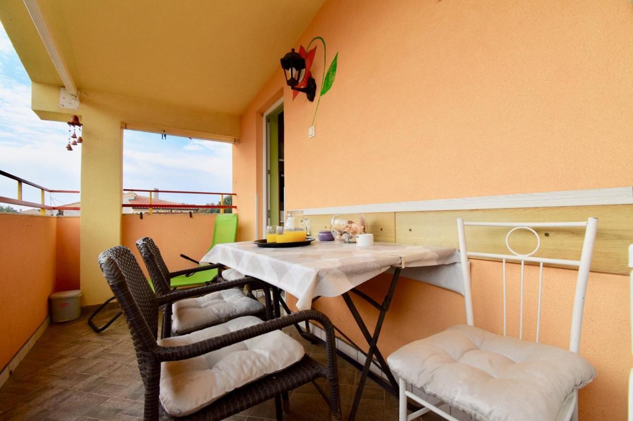 Holiday Apartments Медулин Екстериор снимка